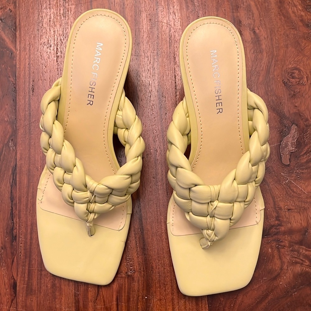 Marc Fisher light green sandals